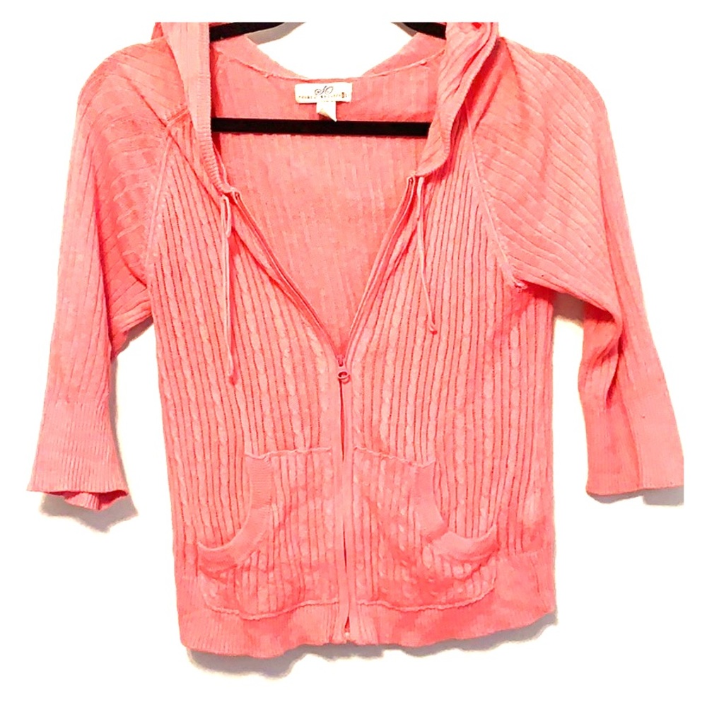 Hooded 3/4 sleeve light weight sweater